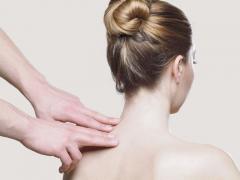 Kann Akupunktur bei Tinnitus und