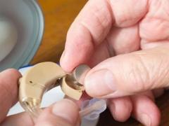 Akkus und Batterien für Hörgeräte